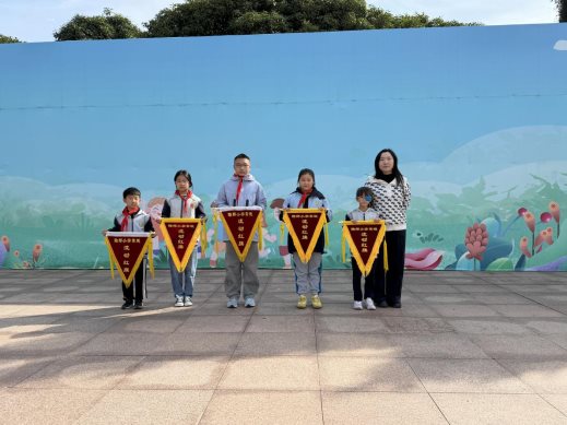 4ff616b24a340d9fb9e157ed55f3292